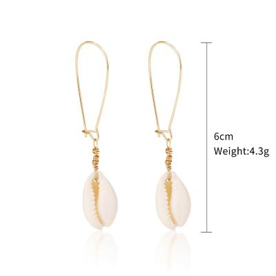 China CLASSIC/Fashion Wholesale Cowrie Shell Jewelry Gold Plated Natural White Cowrie Shell Earrings Hoop Earrings For Women for sale