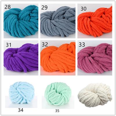 China Colorful customized  2cm-3cm 250g colorful Bulky soft chunky yarn chenille  For Knitting Blankets yarn for sale