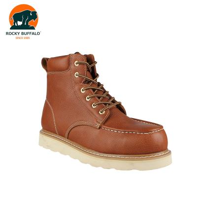 China New Fashion Toe Cow Suede Leather Goodyear Welted Outsole Hydroguard Anti-skid Rubber Stylish Steel Membrane Pulling Casual Boots for sale