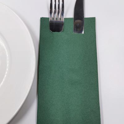 China Colorful Pack of 50 Airlaid Feel Green Paper Luxury Linen Towels Perfect for use in the home beauty and hospitality industries for sale