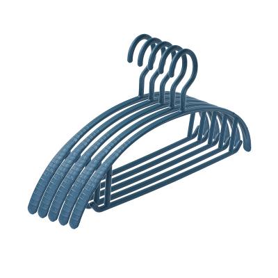 China Custom Plastic Coat Hanger Hanger Factory Eco-Friendly Supplier Stand Up Dry And Wet Adult Coat Hanger for sale