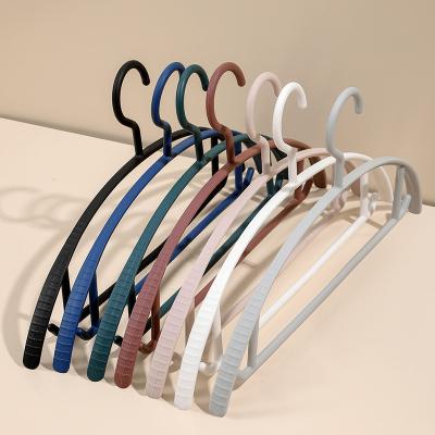 China Newest Hanger Eco-Friendly Household Hangers Storage And Drying Clothes Hanging Shoulder Corner No Trace Cool Clothes Rack for sale