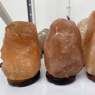 China China Wholesale Natural Raw Lamp Crystal Rock Stone Himalayan Salt for sale