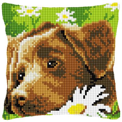 China High Quality Custom Made Chunky Cross Stitch Embroidery Chocolate Labrador Pillow Cushion Cover Sets From Europe for sale