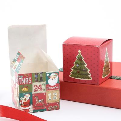 China Customized Mini Christmas Eve Gift Boxes Festive Small Christmas Present Packing Boxes for sale