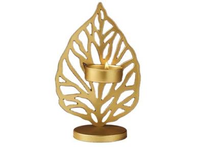 China Modern Luxury Geometric Gold Candle Holder For Home Decoration Tealight Candle Holder for sale