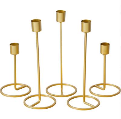 China Modern Luxury Candle Holders Set For Decorative Candles Metal Candlestick Holder for sale