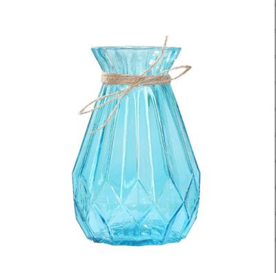 China SINGLE Glass Vase Home Crystal Flower Vase Clear Colored Glass Bottle for sale