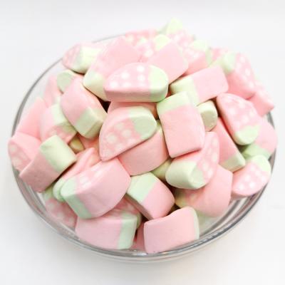 China Strawberry Marshmallow Natural Bulk Multicolor Candy for sale