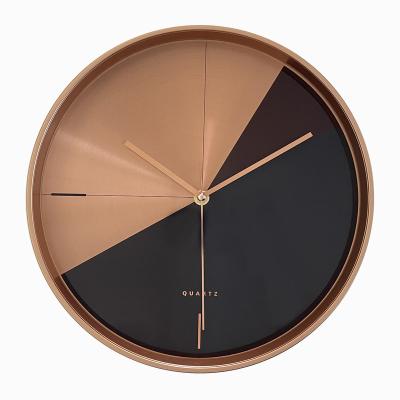 China Art Decor 12 Inch Modern Luxury Spray Paint Rose Gold Frame Clock Face Creative Aluminum Wall Clock For Living Room Bedroom Decoration for sale