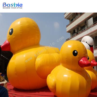 China Plato 0.9mm PVC Tarpaulin Manufacturer Wholesale Inflatable PVC Toys Duck Floating Yellow Rubber Duck for sale