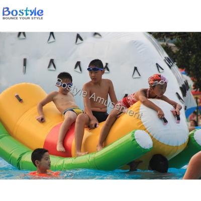 China Water Entertainment Cheap Inflatable Seesaw Inflatable Water Sports Floating Games Water Equipment for sale