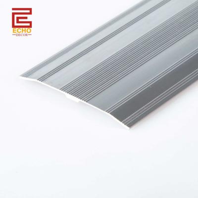 China Metal Silver Wide Floor Transition Strips Moulding Door Threshold Bar For Tiles for sale