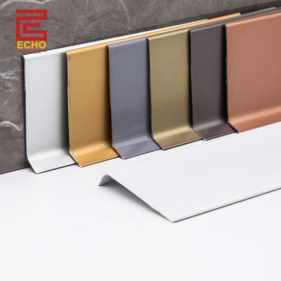 China Flexible Skirting Board Profielen Baseboard Vormbedekkingen 4 inch Voor binnenmuren Te koop