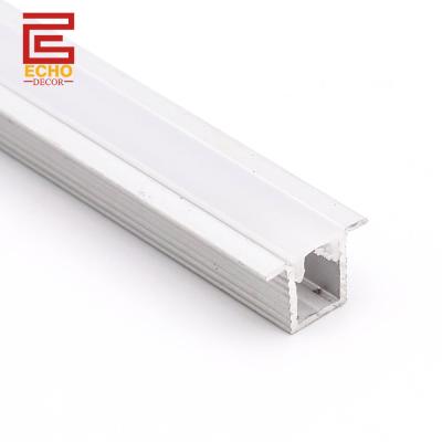 Cina Traccia di illuminazione a LED impermeabile di profilo U in alluminio sottile canale 20 mm in vendita