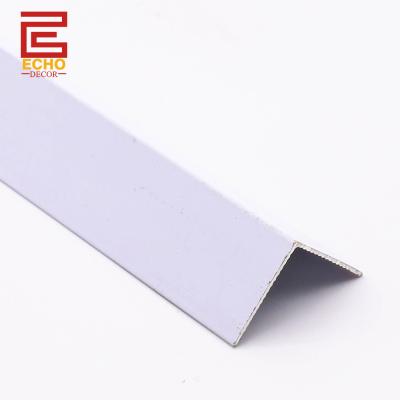 China 90 Degree Double Sided Exterior Angle Aluminum Tile Trim White for sale