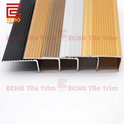 China Decorative Black Metal Stair Nosing Trim Non Slip Vinyl Stair Nose Molding for sale