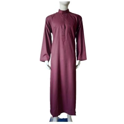 China 2021 High Quality Color Hidden Buttons New Design Mens Thobe Men's Long Robe Qatar Style Islamic Clothing Thawb Jubbah KW-026 for sale