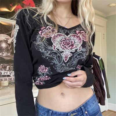 China Anti-Wrinkle Women Vintage Heart Printing T-shirt Rose Loose Top Autumn Winter Long Sleeve Blouse Basic Tees for sale