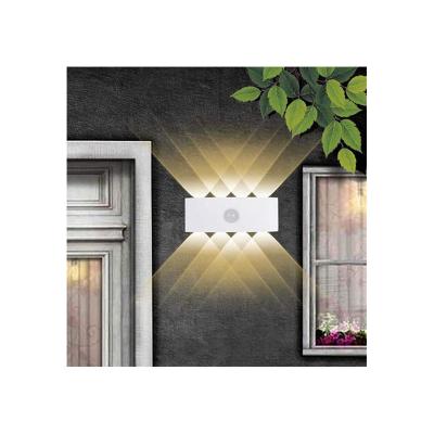 China Modern Aluminum Motion Sensor Indoor Outdoor Waterproof Led Wall Lamp for Study and Living Room Decoration for sale