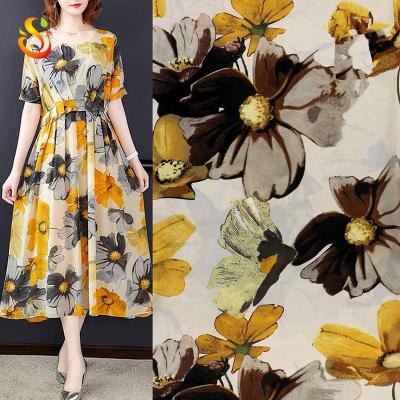 China Polyester Fabric New Custom Printed Fabrics Chiffon Dress Garment Textile Polyester Fabric Manufacturers for sale