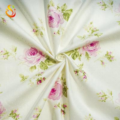 China TWILL Cotton Printed Small Fresh Pink Cotton Twill Home Textile Fabric 133*72 Bedding Fabric Custom for sale