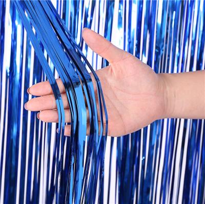 China 2020 New Arrival Supply Fringe Backdrop Decoration Silver Door Aluminum Foil Curtain Party Curtain for sale