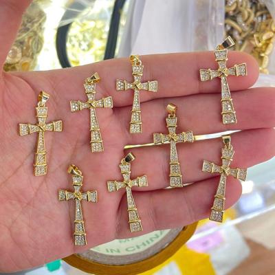 China Letter Stone Pendant Brass Cross Pendant Religious 18k for sale