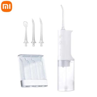 China Effectively Holds Oral Health USB Teeth Remover 200ML Waterproof Rechargeable Water Tank Oral Irrigator Portable Waterpick Waterflosser Xiaomi Dental Flosser for sale