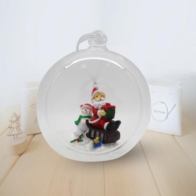 China Minimalist Time Amazon Christmas Gifts Slow Resin Opens Office Decor Living Room Decor Santa Glass Pendant Glass Water Ball Home Ornaments for sale