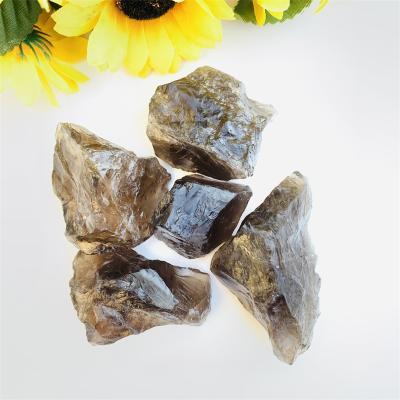 China Wholesale Natural Quartz From Europe Crystal Rough Stone Raw Smoky For Healing for sale