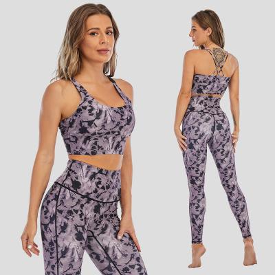 China Ladies Tracksuit Sports Yoga Wear Breathable Body Track Fitness Set Breathable Two Piece Suit for sale