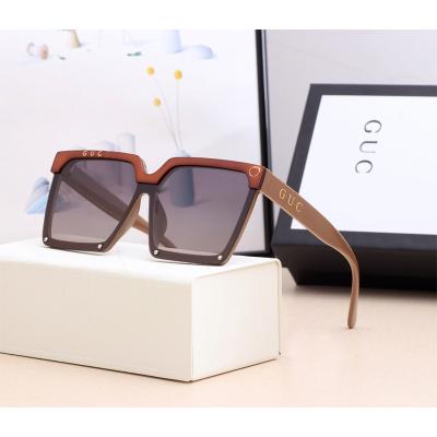 China Relieve 2021 Summer Trendy Rectangle Women Sunglasses Shades Retro Fashion Good Quality Trendy Sunglasses for sale