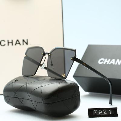 China Comfort Europe Us 2021 Popular Famous Luxury Brand Good Quality Famous Fashion Designer Sunglasses Custom Oversized Sunglasses for sale