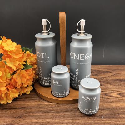 China Modern Oil Pump Vinegar Oil Dispenser Soap Dispenser Bottle Modern Cosmetic Ceramic Oil Pump Stored Ceramic Oil Bottle for sale