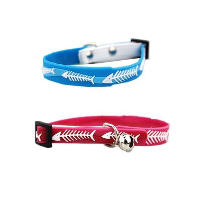 China Viable Soft Herringbone Silicone Rubber PVC Cat Collar for sale