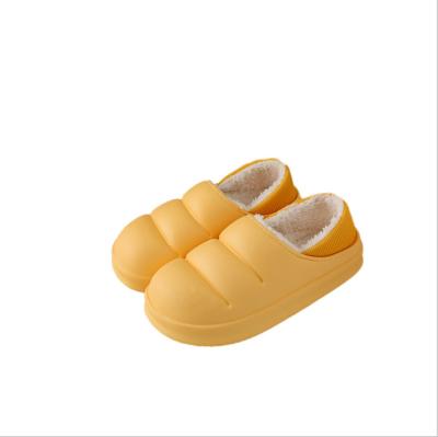 China CUSHIONING Warm Outdoor Women Slippers Fashion Shoes Waterproof EVA Cotton Shoes for sale