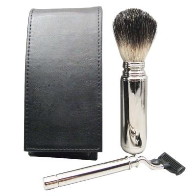 China Wholesale 5 Blade Travel Razor Men Shaving Razor Sets Shaving Brush Case Travel Barber Soap Brush Easy Storage Packed in Crocodile Skin Bag for sale