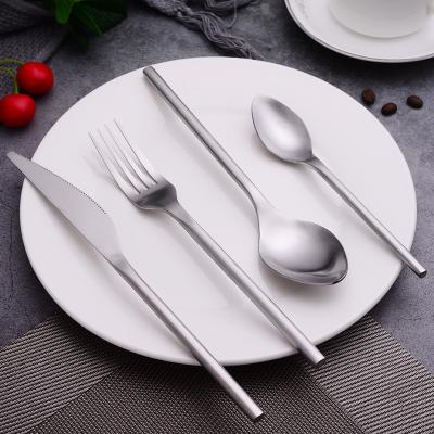 China Viable Luxury Silver Spoon Handle Stainless Steel Party Gift Knife and Fork Matte Round Set 4 Pieces for sale