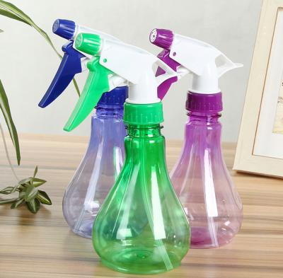 China Wholesale Plastic Spray Water Bottle Garden Sprayer Empty Garden Trigger Spray for sale