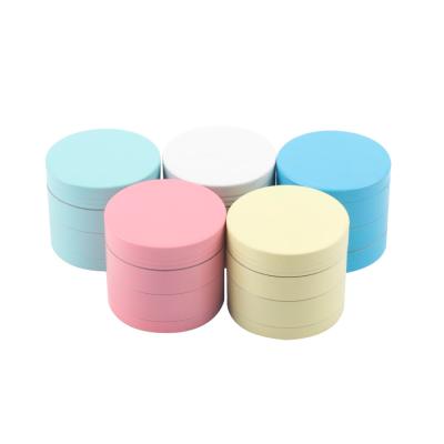 China Amazon Hot Sale OEM Easy Use Herb Grinder Customized Zinc Alloy LOGO Herb Grinder With Luminous for sale