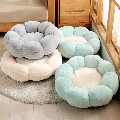 China 2022 High Quality Green Gray Round Flower Shape Removable Cat Bed Fluffy Pet Bed soft plush rose warmer for sale