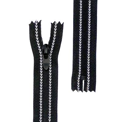 China Auto Lock #3 #5 Special Fancy Knocked Down Nylon Zipper Pull For Outdoor Use Casual Wear Ladies Skirt And Dress for sale