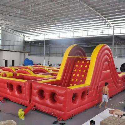 China Lightweight ; Easy Setup and Cartoon Bounce House Inflation Instant Play Happy Outdoor Inflatable Labyrinth Inflatable Maze Adventure Game for sale