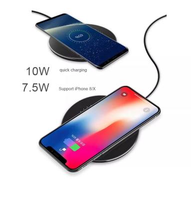 China Cell Phone 10W 15W Portable Fast Charger Wireless Mobile Around Price Chargers With Type-C USB Lamp for sale