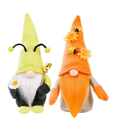 China Christmas Decoration Thanksgiving Day Handmade Custom Store Decor Craft Honey Bee Plush Gnome Gnome Home Hat with Ladybird Sunflower Tricks Gnomes for sale