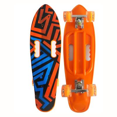 China Kid Wholesale Price 27 Inch Custom Complete Plastic 4 Wheels Kids Twist Skateboard for sale