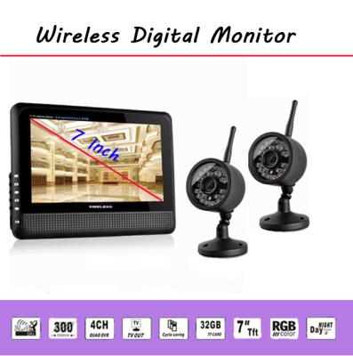 China 70 Degrees Wide Viewing Angle 500m Transmission Distance 4 CH DVR Security System Kit for sale