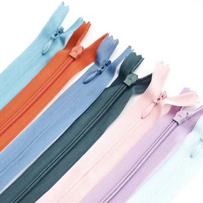 China Factory Direct Wholesale High Quality Invisible Zipper Workable For Dress Evening Dress Skirt Party Dresses Long Chain Invisible Zipper for sale