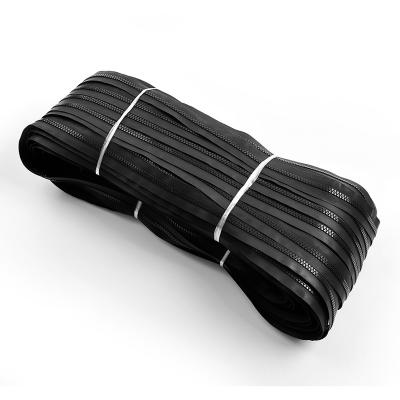 China 8# Waterproof Black Color PU Film Waterproof Plastic Roll Long Chain Zipper For Bags Tents Garment Clothes Waterproof Plastic Zipper for sale